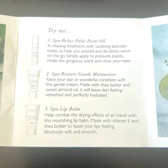 NWOT White company Travel Bag - Picture 4 of 7